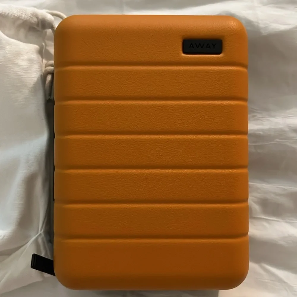Away Hardsided Mini Travel Case ORANGE